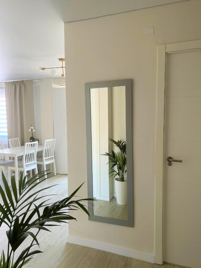 Cozy Modren Apartment On Malvarrosa Beach Valencia Ngoại thất bức ảnh