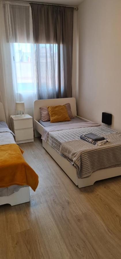Cozy Modren Apartment On Malvarrosa Beach Valencia Ngoại thất bức ảnh