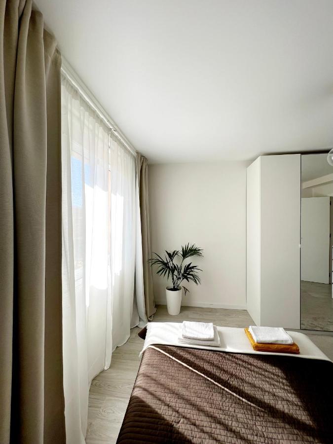 Cozy Modren Apartment On Malvarrosa Beach Valencia Ngoại thất bức ảnh